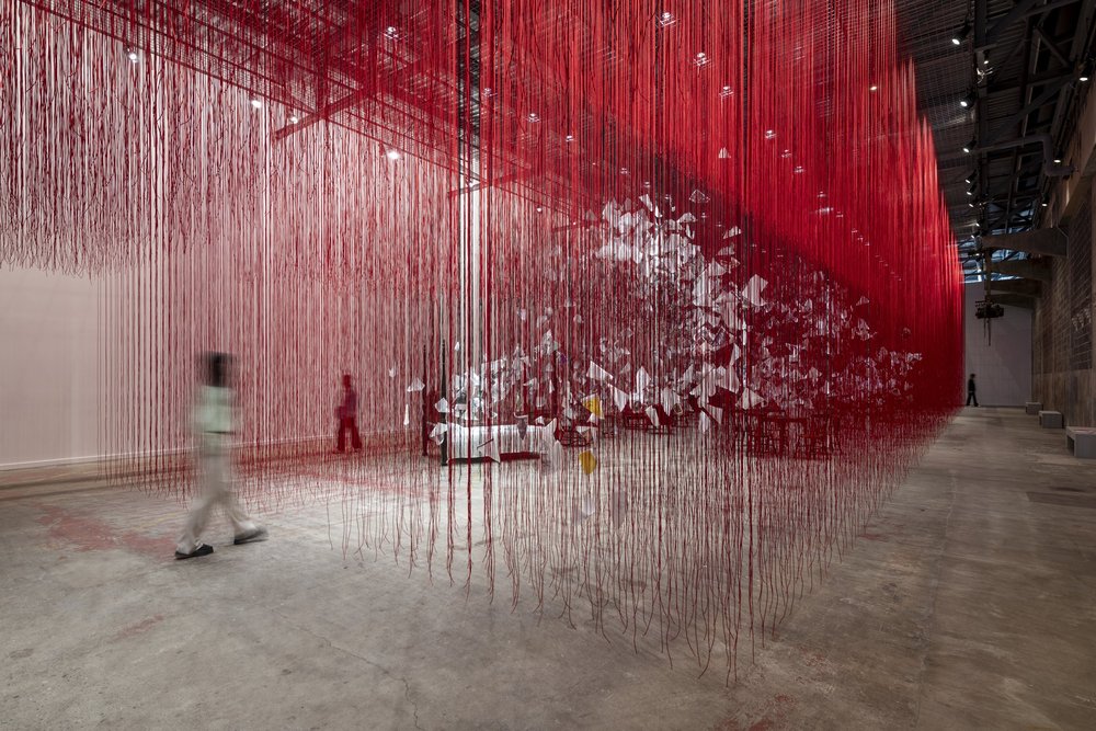 塩田千春　Chiharu Shiota CHIHARU SHIOTA–塩田千春